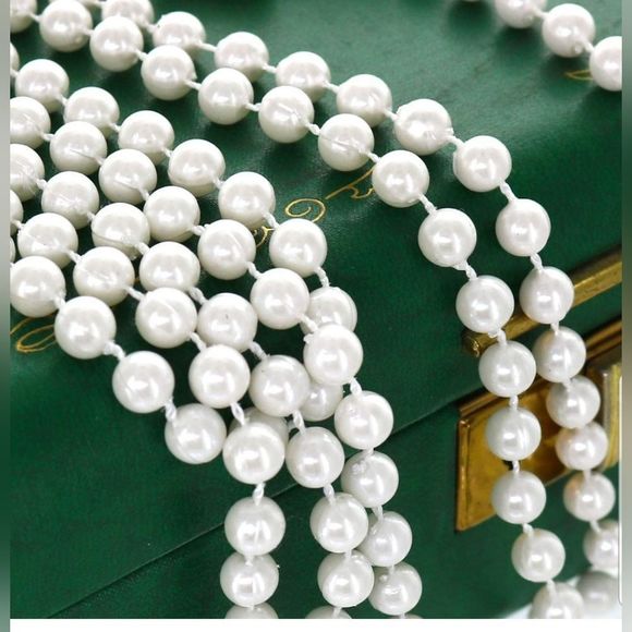 Women's 30" White Faux Pearl Necklaces Set of 3! - Picture 5 of 12